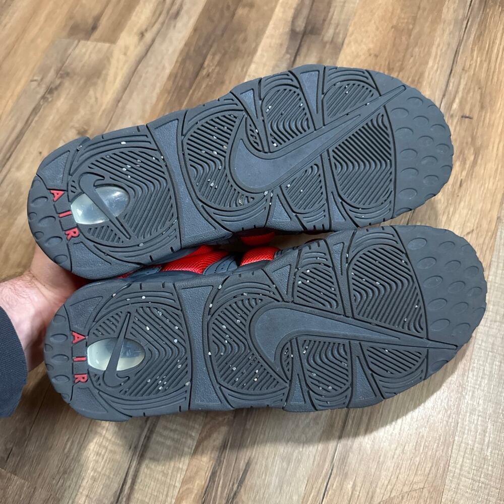 Nike Air More Uptempo Low Dark Grey Light Crimson - Picture 8 of 9